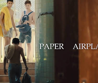 Paper Airplanes (2022)