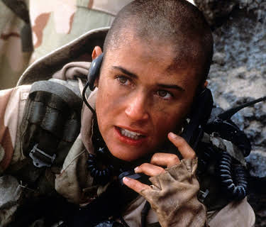 La teniente O'Neil (1998)