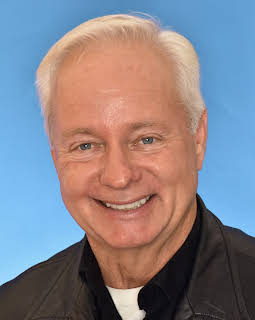 Alex Hyde White
