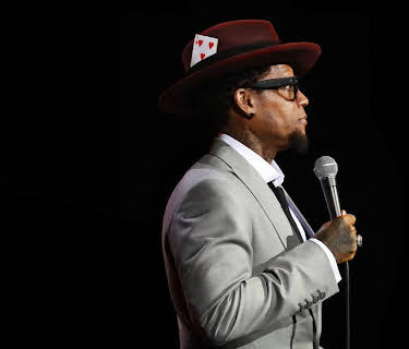D.L. Hughley: Contrarian (2018)