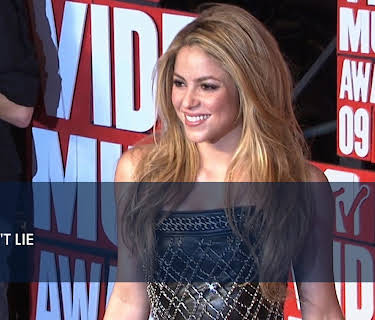 Shakira - Hits Don't Lie (2016)