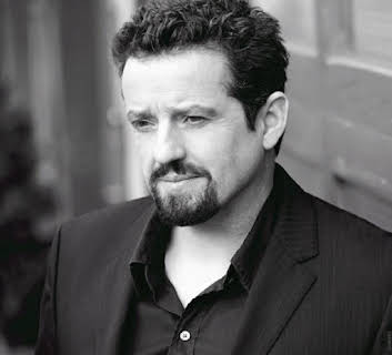 Louis Ferreira
