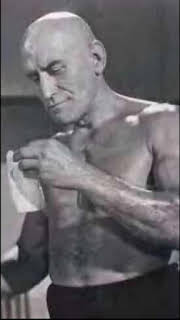Nathanael León
