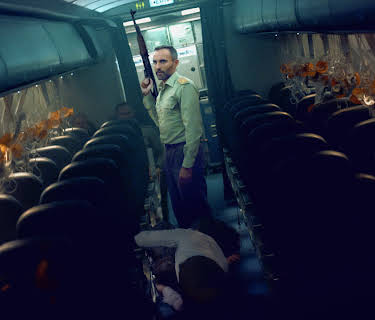 Inn i den mørke natt