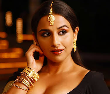 The Dirty Picture (2011)