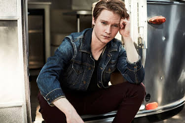 Calum Worthy
