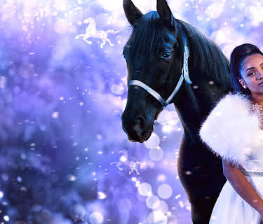 Frie tøyler: Jul i stallen (2018)