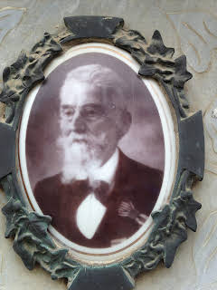Victor Nelli Jr.