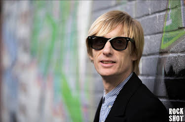 Crispian Mills