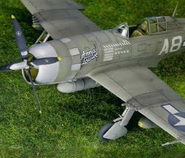 Video Workbench: How to Build WWII Aircraft (1993)