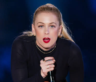 Iliza Shlesinger: Elder Millennial (2018)