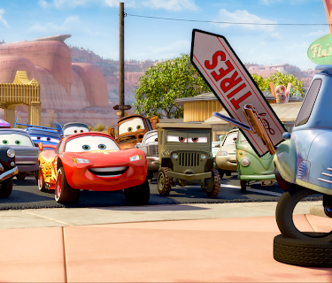 Cars Toon: Spinning (2013)