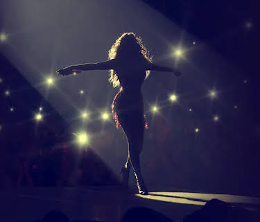 Jennifer Lopez: Dance Again (2014)