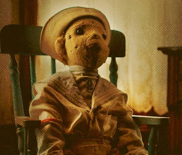 The Curse of Robert the Doll (2022)
