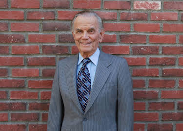 Tommy Cook