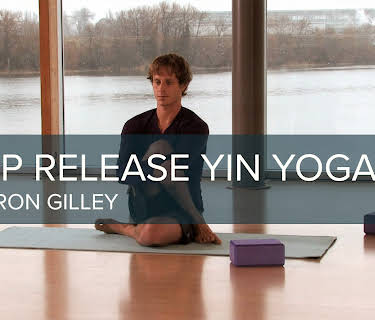 Deep Release Yin Yoga (2010)