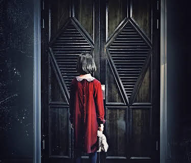 THE CLOSET (2020)