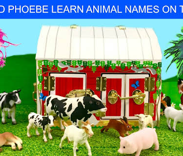 Fizzy and Phoebe Learn Animal Names at the Farm
