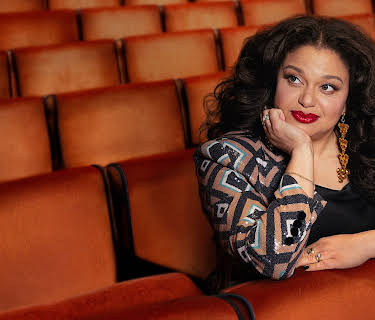 Michelle Buteau: A Buteau-ful Mind at Radio City Music Hall (2024)