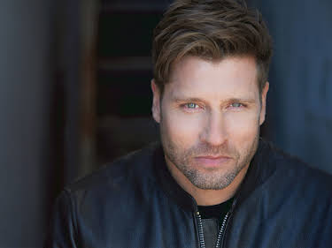 Damon Runyan