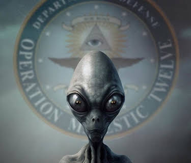 Aliens Among Us : The Michael Wolf Theory (2023)