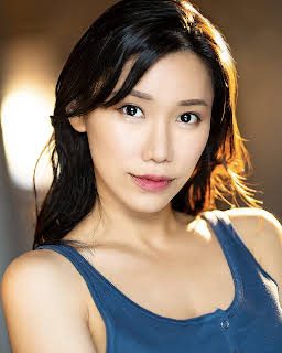 Narisa Suzuki