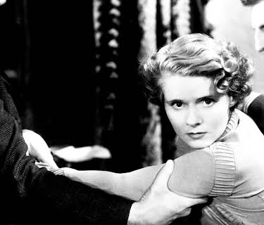 The Return of Bulldog Drummond (1934)