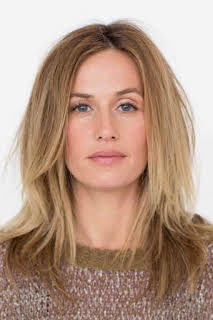 Cécile De France