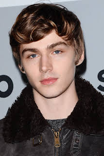 Miles Heizer