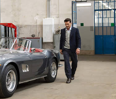 Lamborghini: The Man Behind the Legend (2022)