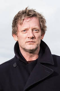 Douglas Henshall