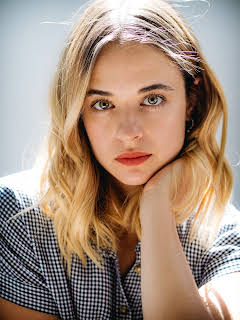Raechelle Banno