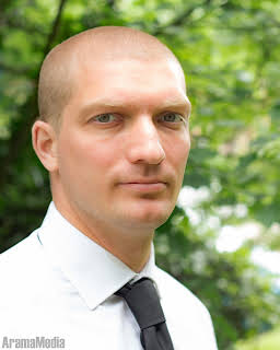 Scott James