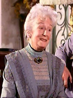 Nora Nicholson
