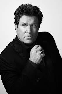 Francis Fulton-Smith