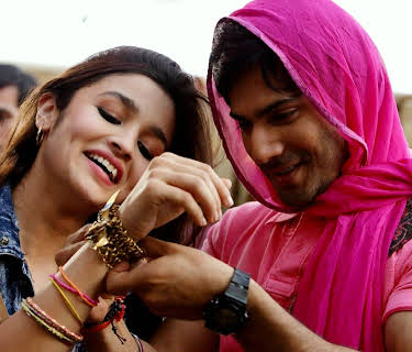 Humpty Sharma Ki Dulhania (2014)