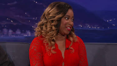 Phoebe Robinson