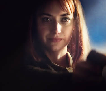 Rose's War (2024)