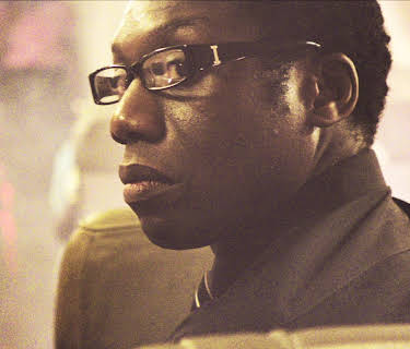 Last Flight to Abuja (2012)