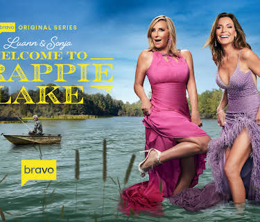 Luann and Sonja: Welcome to Crappie Lake, Season 1