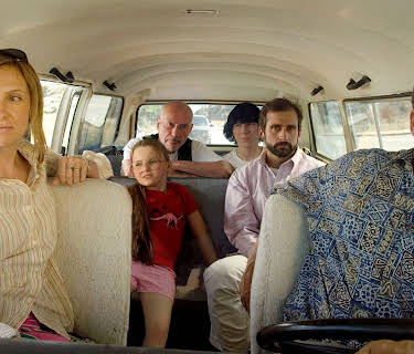 Little Miss Sunshine (2006)