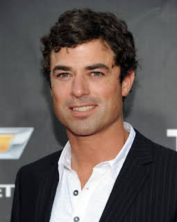 JT Holmes