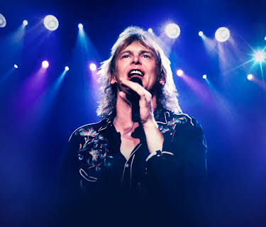 John Farnham: Finding the Voice (2023)