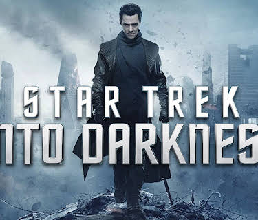 Star Trek Into Darkness (Plus Bonus Features) (2013)