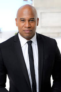 Maurice Hall