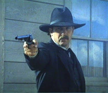 Wyatt Earp (1994)
