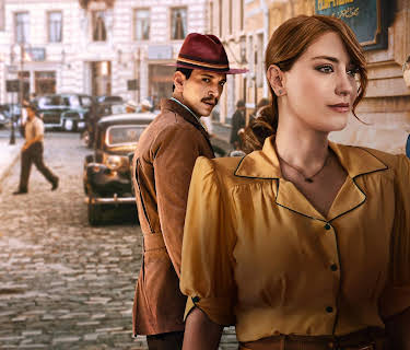 Midnight at the Pera Palace