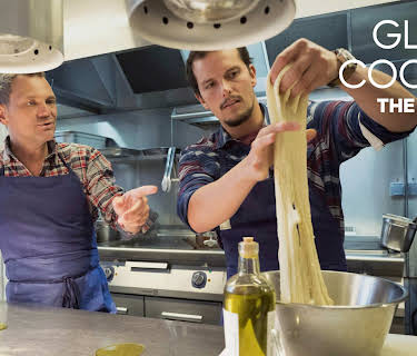 Globe-cooker in Paris: The Greeks (2018)