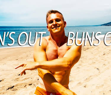 Sun's Out Buns Out (2021)