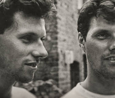 Tell Me Who I Am: Lewis-brødrenes historie (2019)